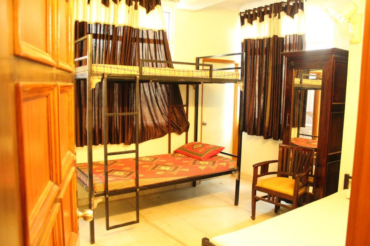 Hotel The Chit Chat Palace Jaipur Buitenkant foto