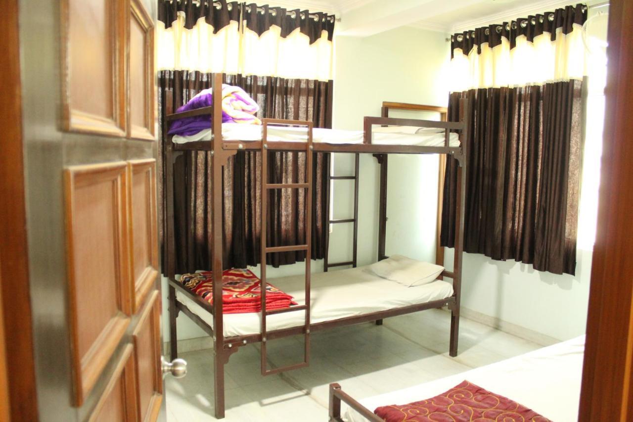 Hotel The Chit Chat Palace Jaipur Buitenkant foto